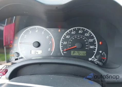 2013 Toyota Corolla Le z USA, uszkodzony, nr VIN 5YFBU4EEXDP093646